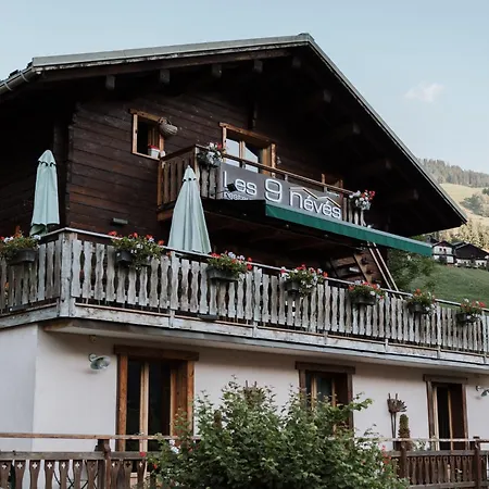 Les 9 Neves, Restaurant & D'hotes